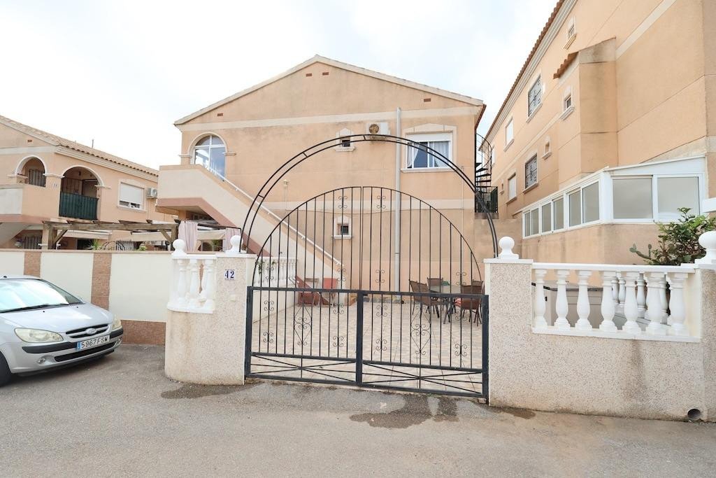 2 Bed Bungalow in La Zenia