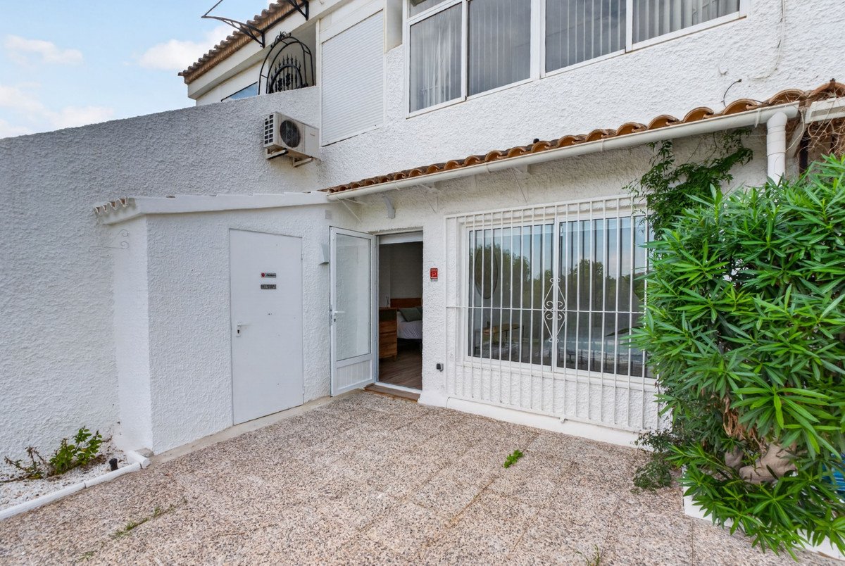 2 Bed Bungalow in Villamartin
