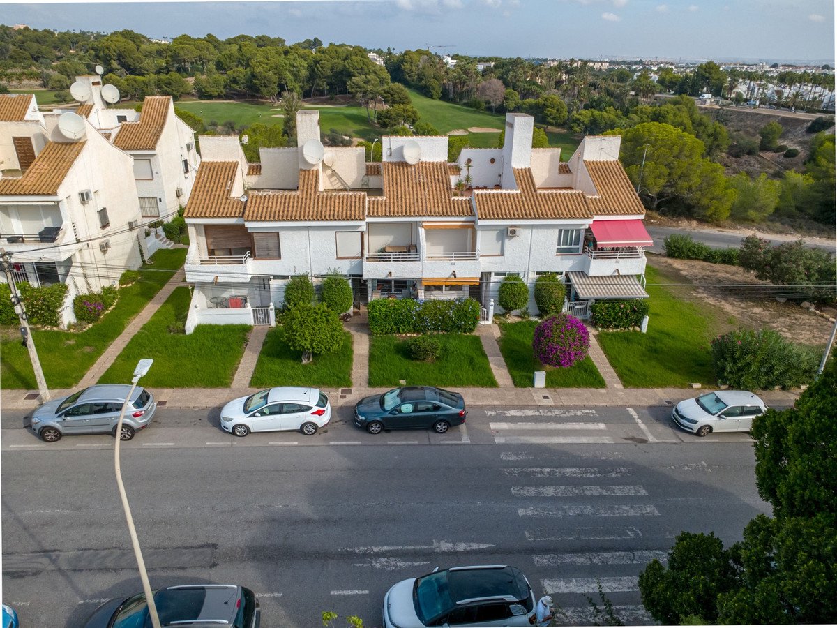2 Bed Bungalow in Villamartin