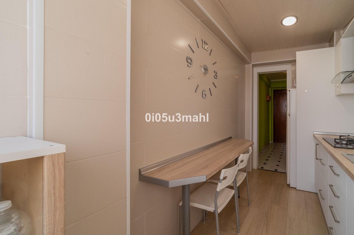 2 Bed Middle Floor Apartment in Málaga