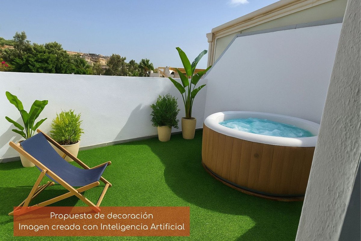 2 Bed Townhouse in Torremolinos