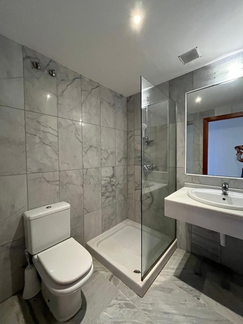 2 Bed Middle Floor Apartment in Benahavís