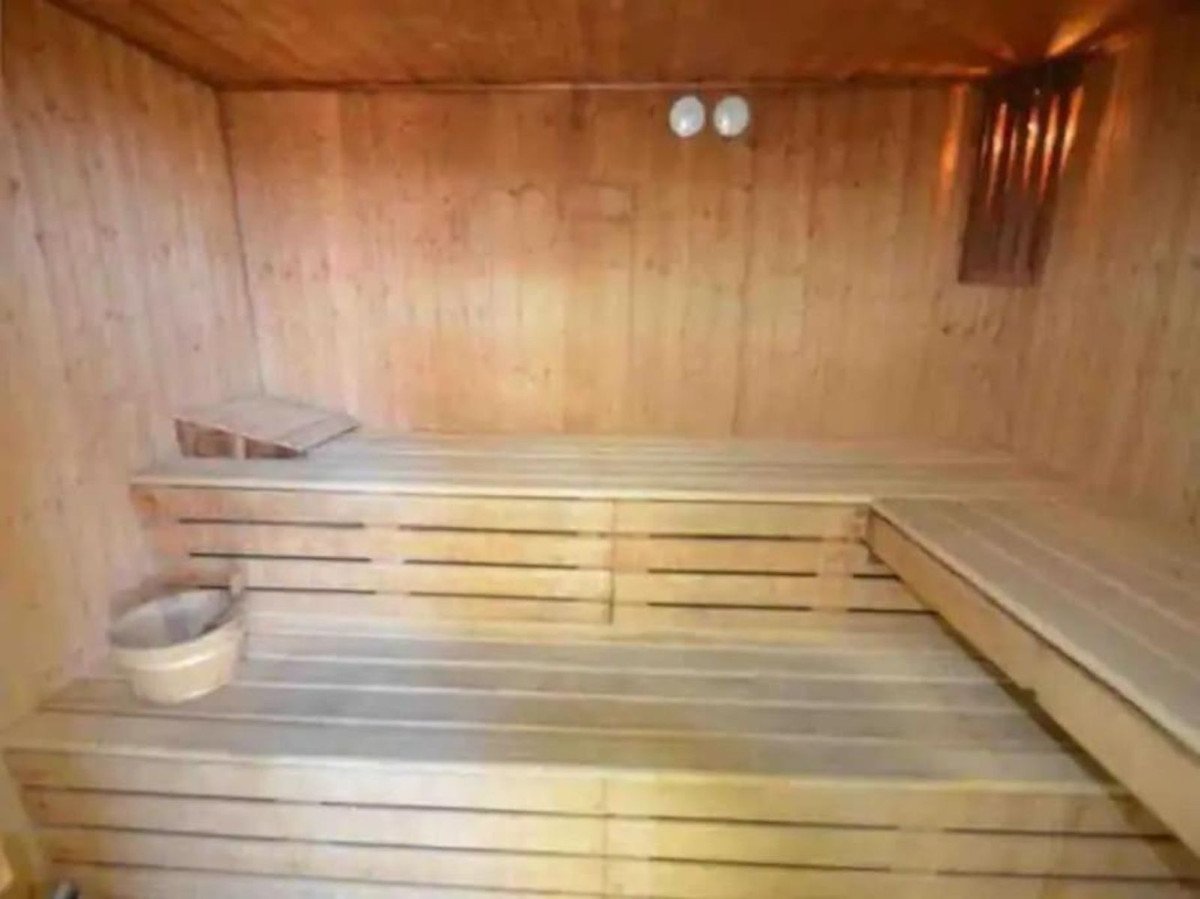 2 Bed Middle Floor Apartment in Benahavís