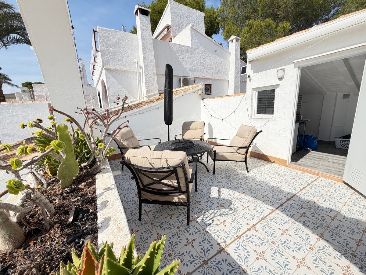 2 Bed Bungalow in Villamartin