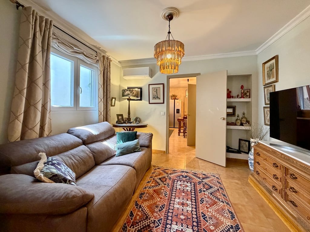 5 Bed Townhouse in Pego