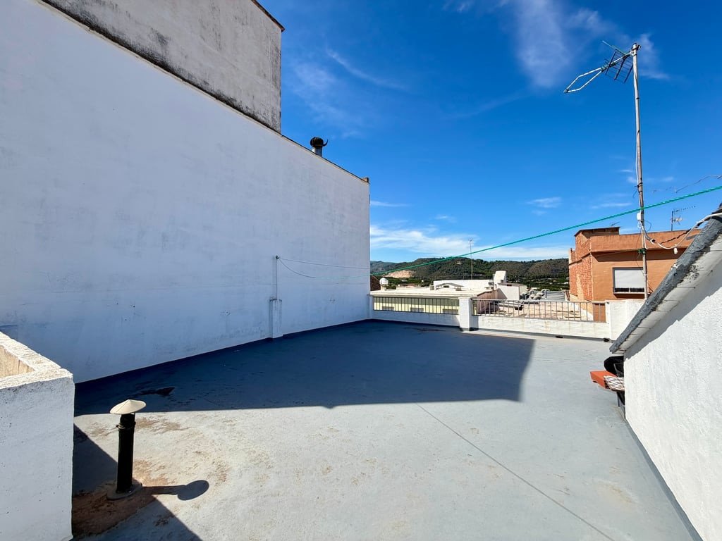 5 Bed Townhouse in Pego