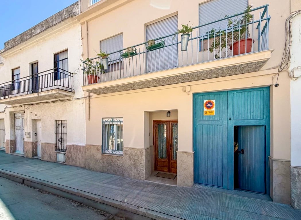 5 Bed Townhouse in Pego