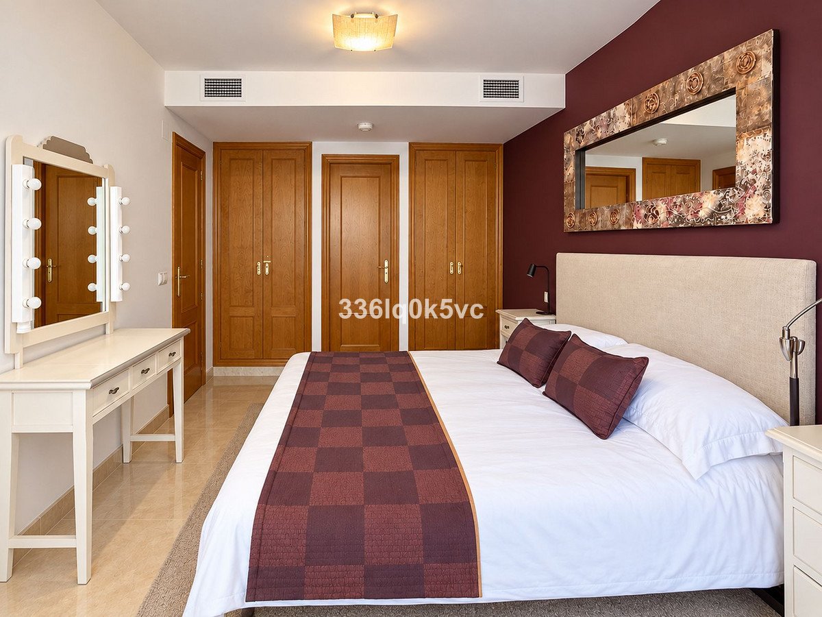 2 Bed Middle Floor Apartment in Benahavís