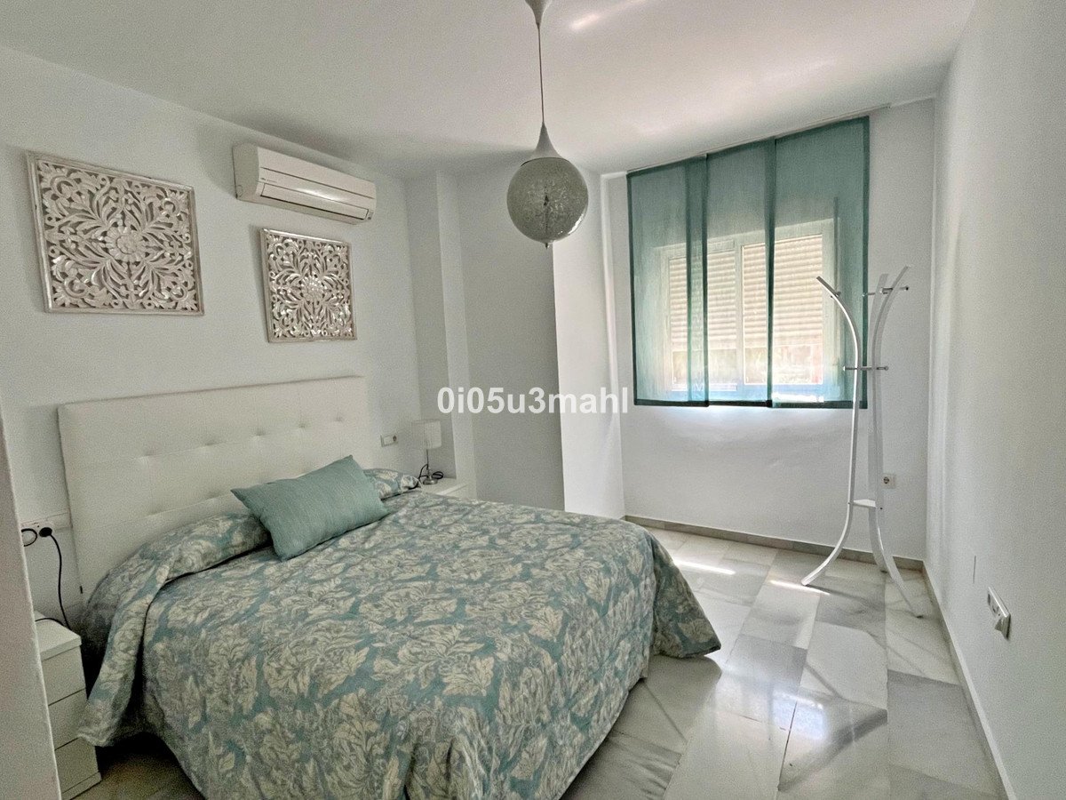 3 Bed Middle Floor Apartment in Málaga