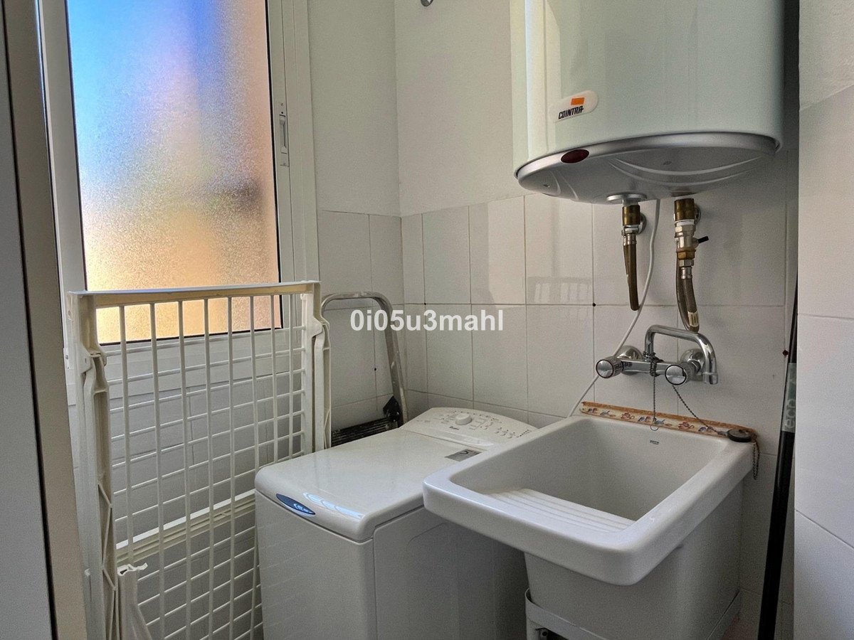 3 Bed Middle Floor Apartment in Málaga