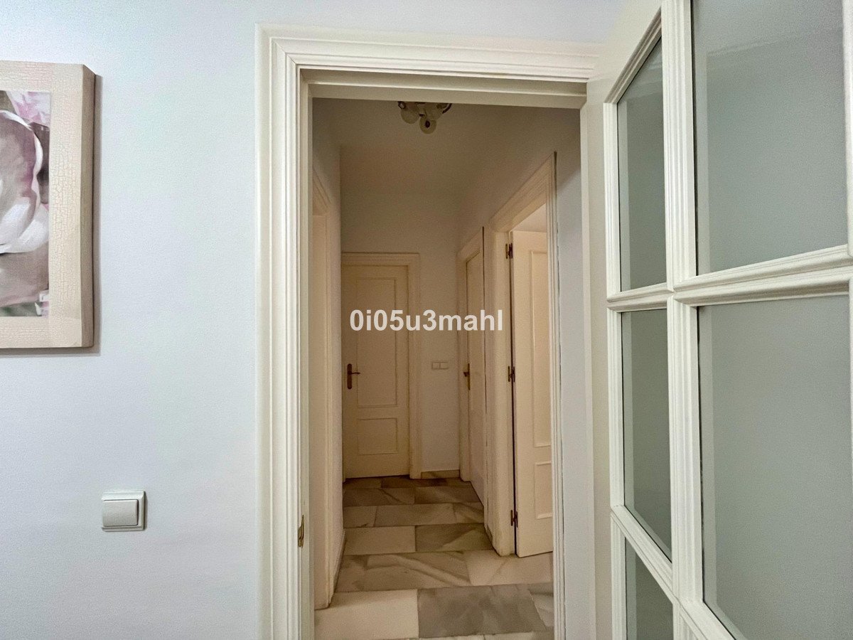 3 Bed Middle Floor Apartment in Málaga