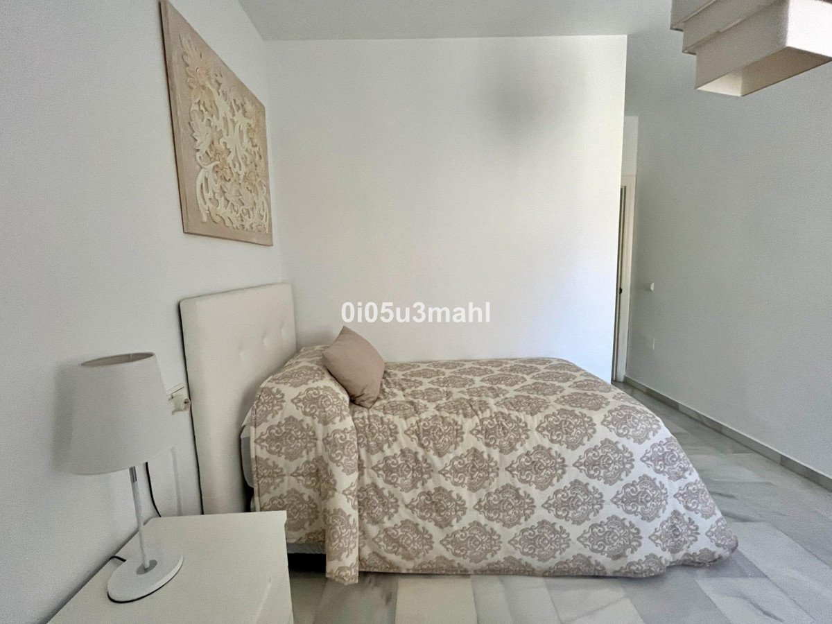 3 Bed Middle Floor Apartment in Málaga
