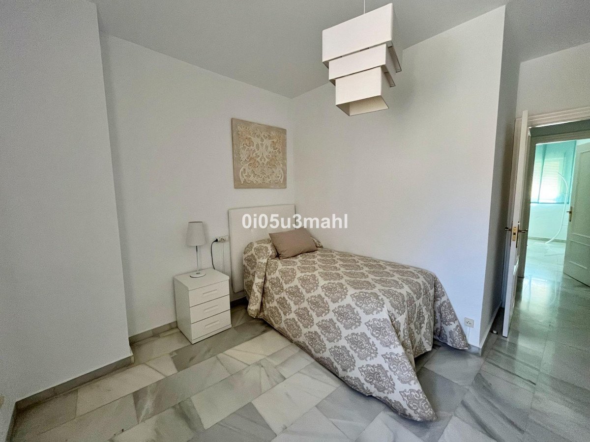 3 Bed Middle Floor Apartment in Málaga