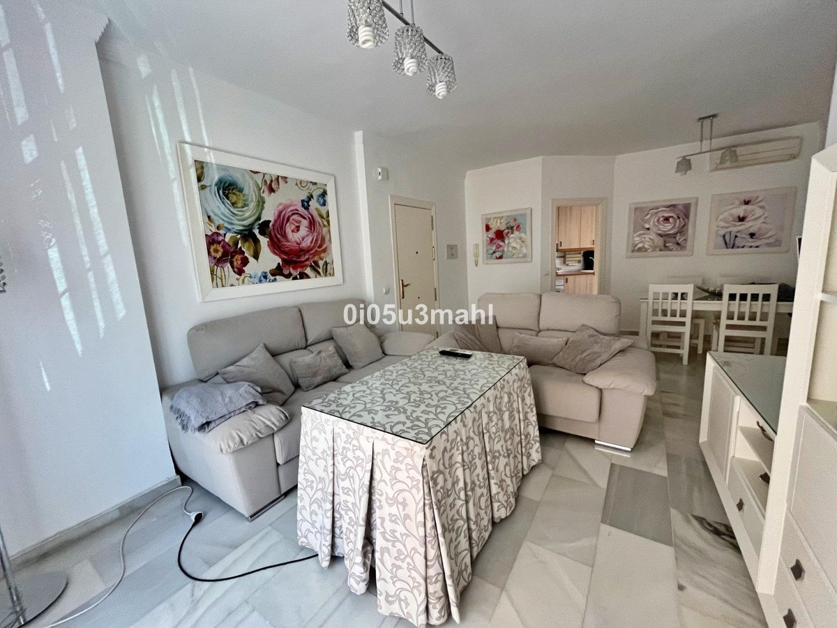 3 Bed Middle Floor Apartment in Málaga