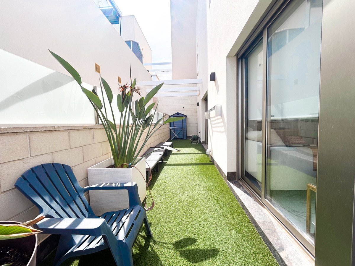 3 Bed Detached Villa in Villamartin