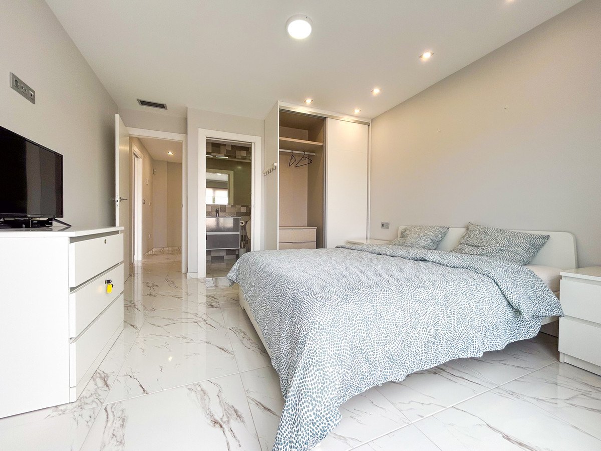 3 Bed Detached Villa in Villamartin