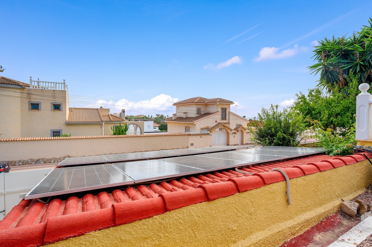 2 Bed Detached Villa in Rojales