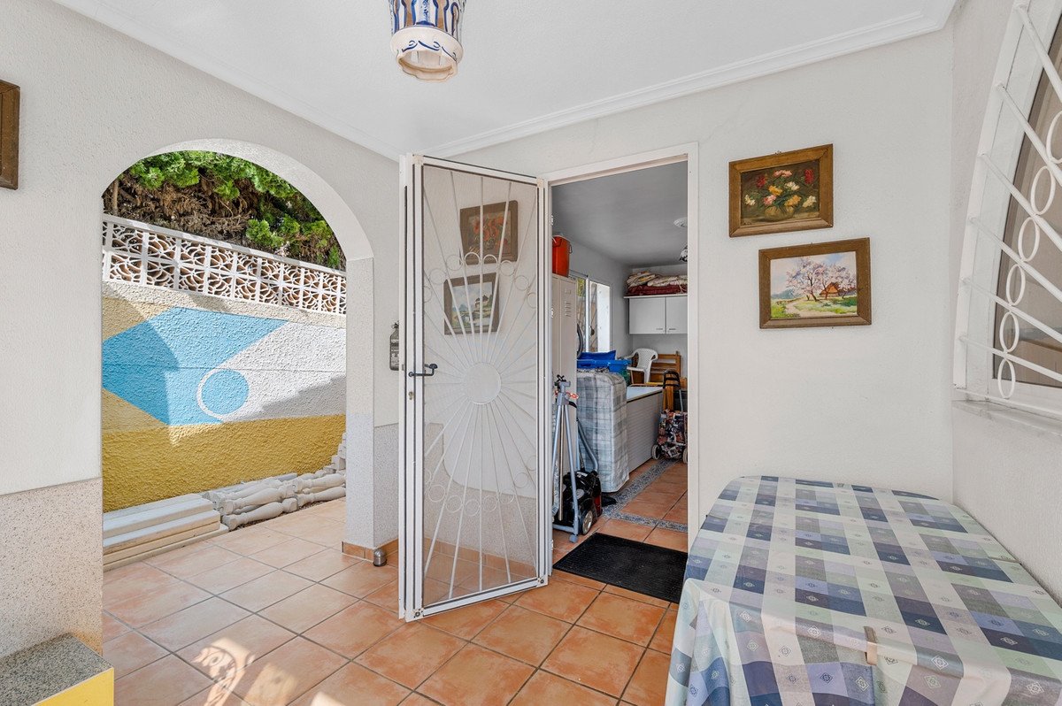 2 Bed Detached Villa in Rojales
