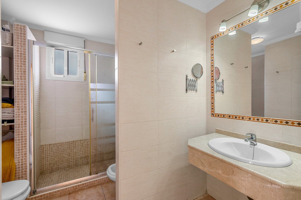 3 Bed Ground Floor Apartment in Torrevieja
