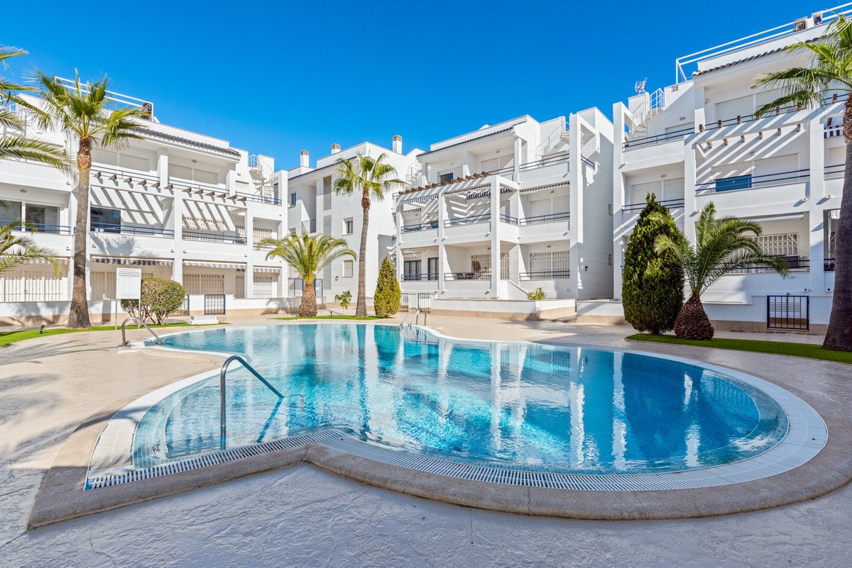 3 Bed Ground Floor Apartment in Torrevieja