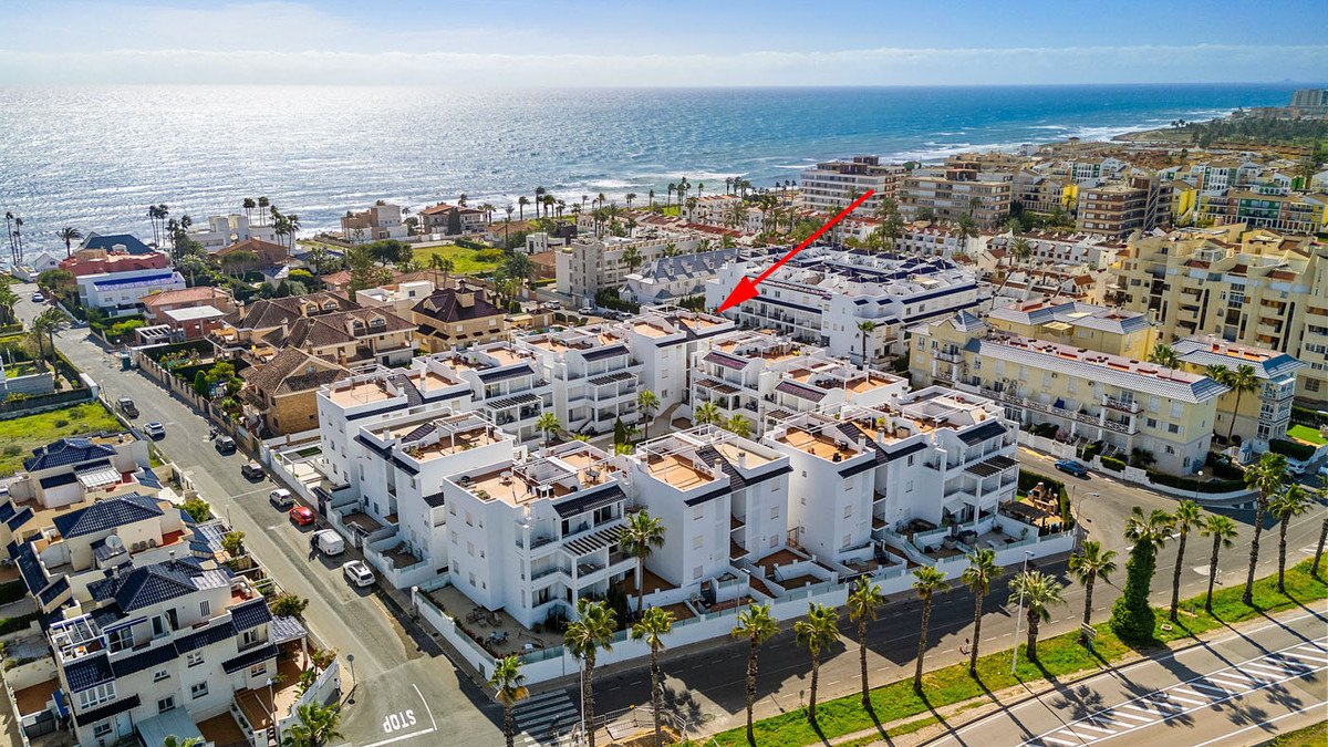 3 Bed Ground Floor Apartment in Torrevieja