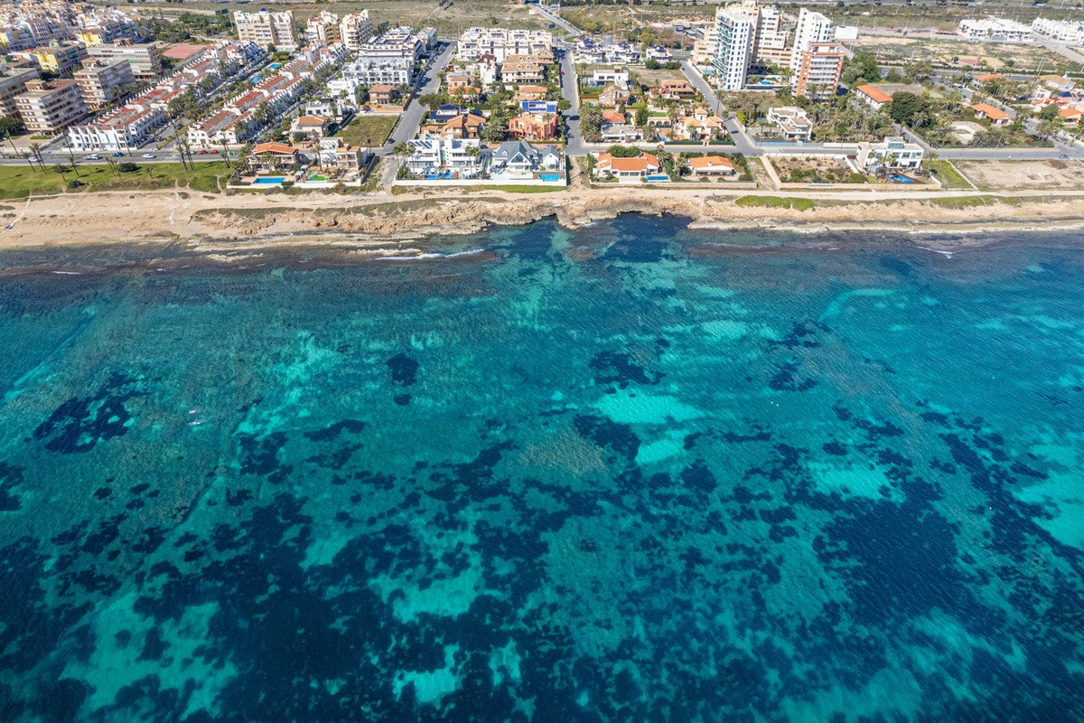 3 Bed Ground Floor Apartment in Torrevieja