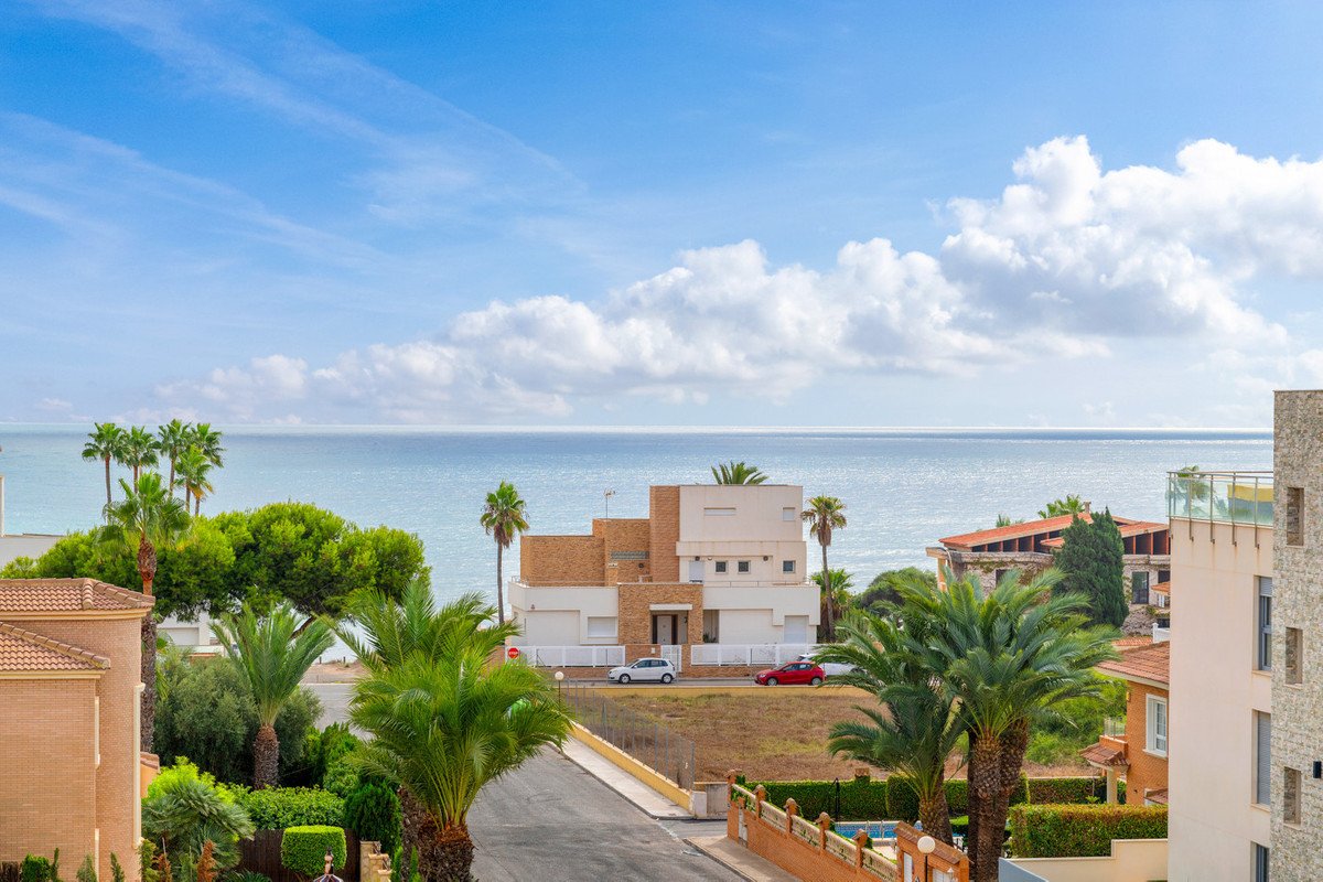 3 Bed Ground Floor Apartment in Torrevieja