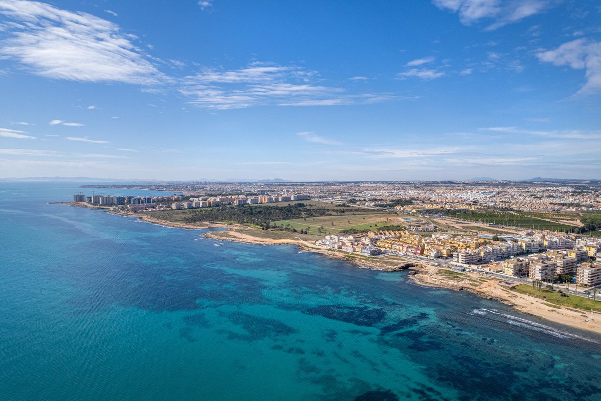 3 Bed Ground Floor Apartment in Torrevieja