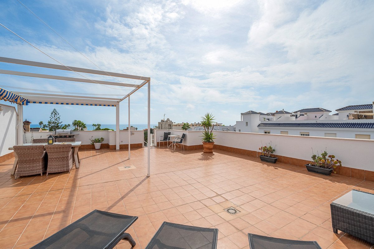 3 Bed Ground Floor Apartment in Torrevieja