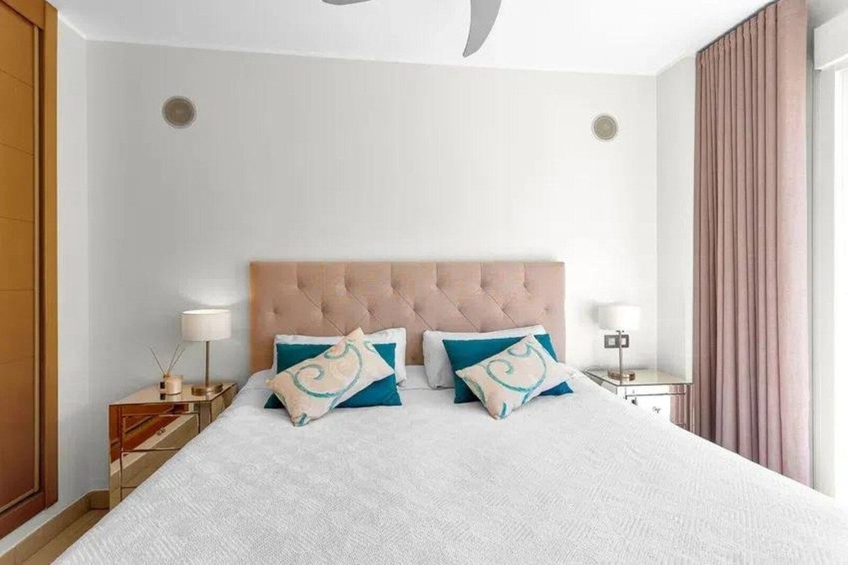 3 Bed Penthouse Duplex in El Paraiso