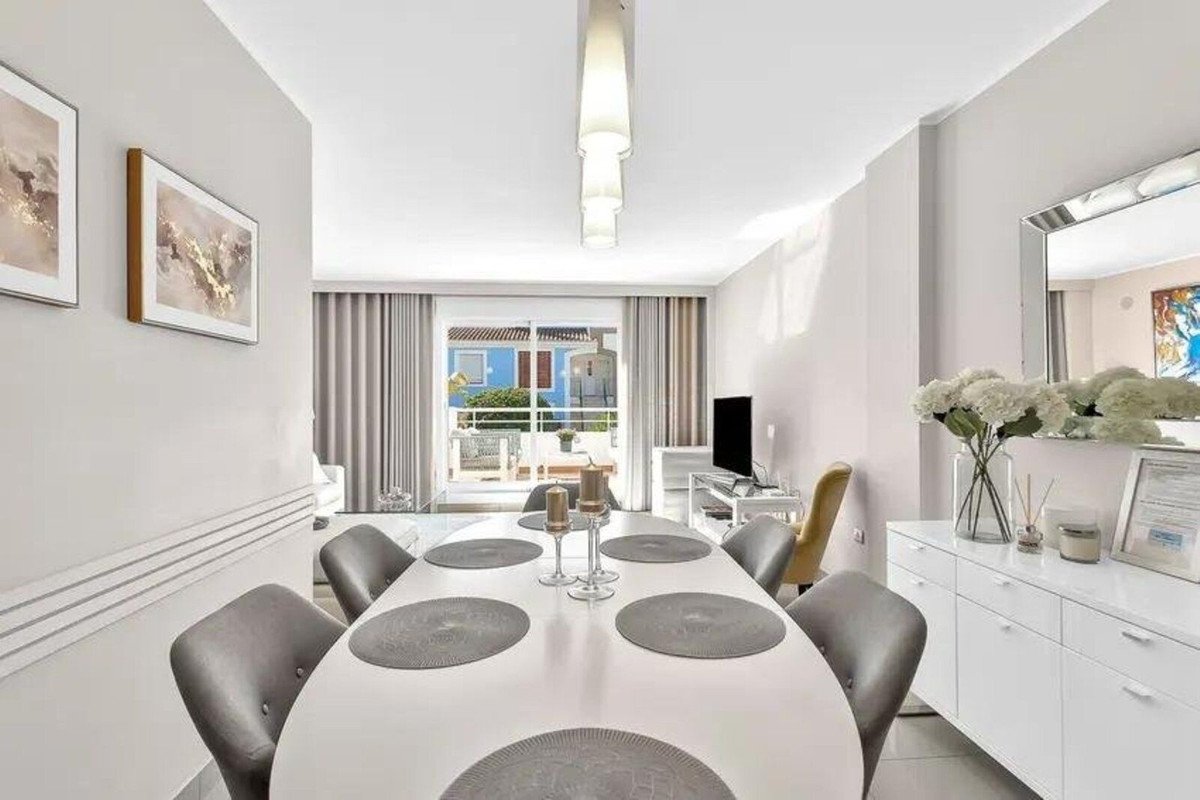 3 Bed Penthouse Duplex in El Paraiso