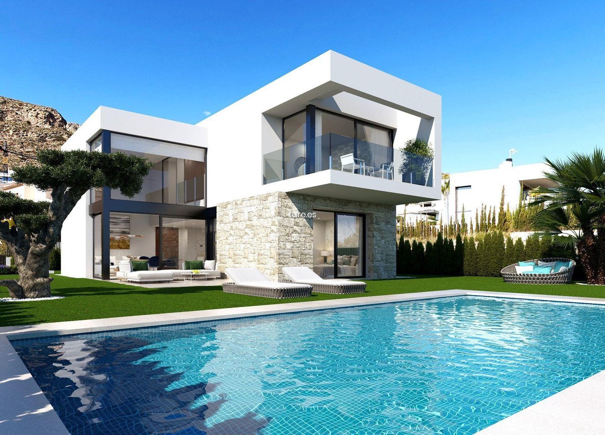 3 Bed Detached Villa in Finestrat