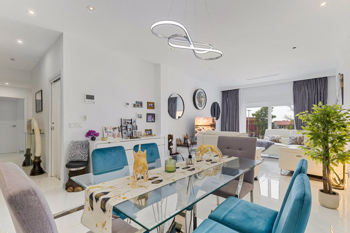4 Bed Penthouse Duplex in Cortijo Blanco