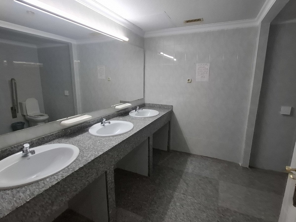 Commercial in Garrucha