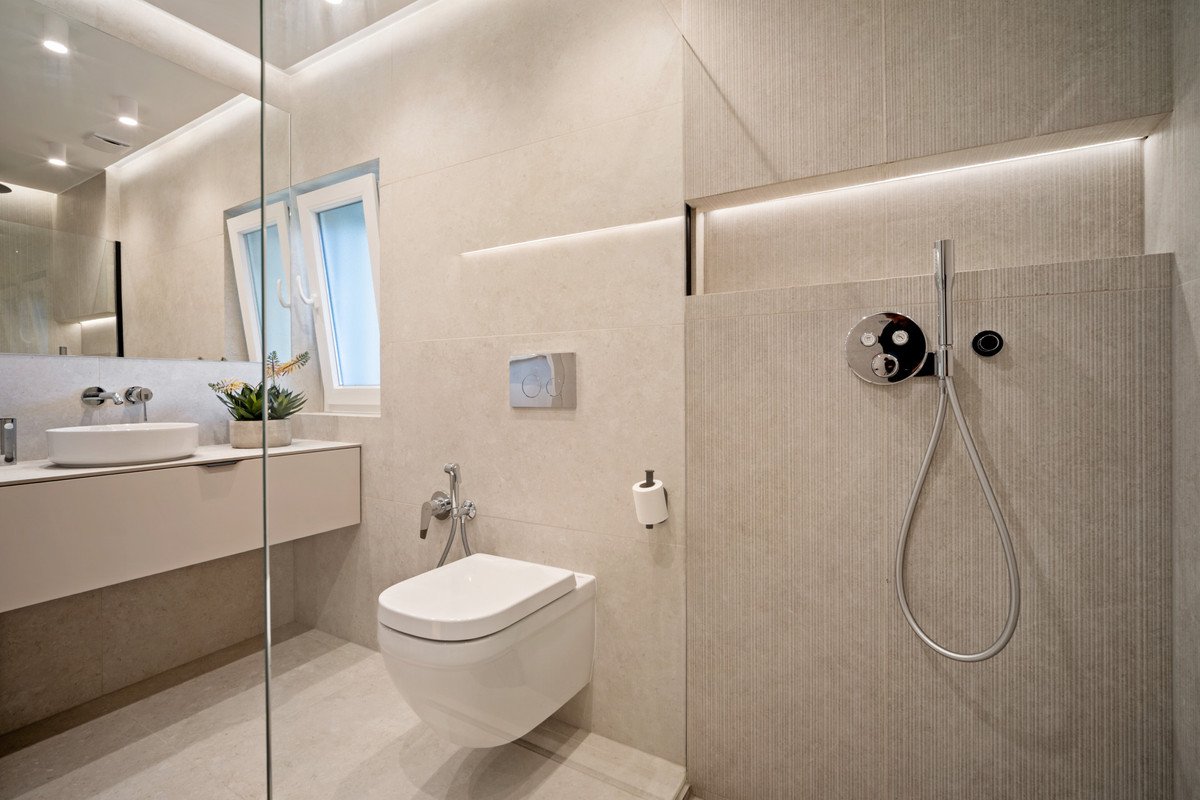 3 Bed Middle Floor Apartment in El Presidente