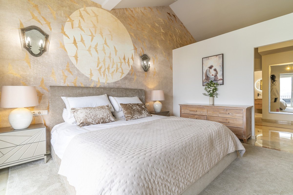 4 Bed Detached Villa in Istán