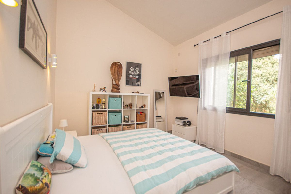 4 Bed Detached Villa in La Mairena