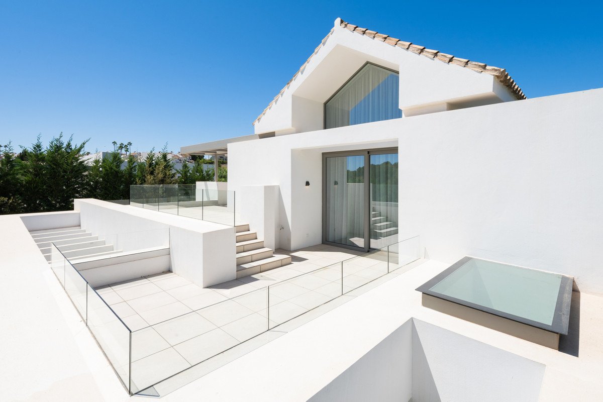 4 Bed New Development in Estepona