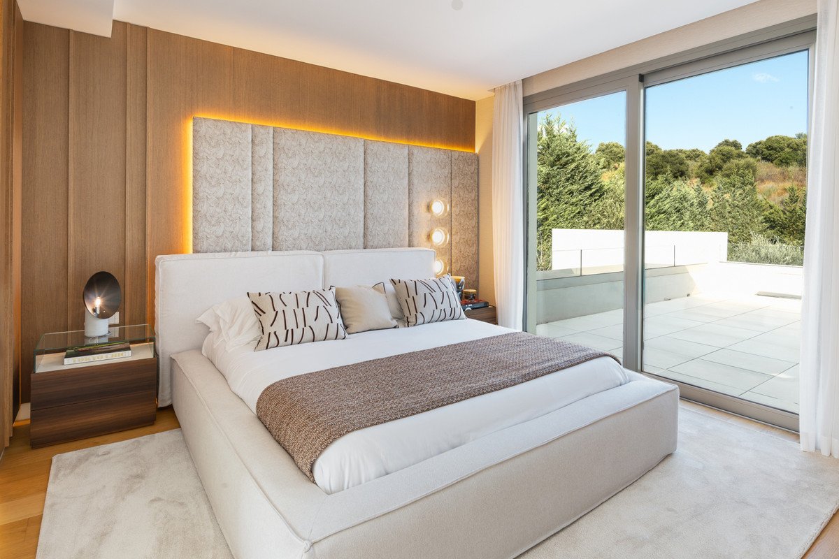 4 Bed New Development in Estepona