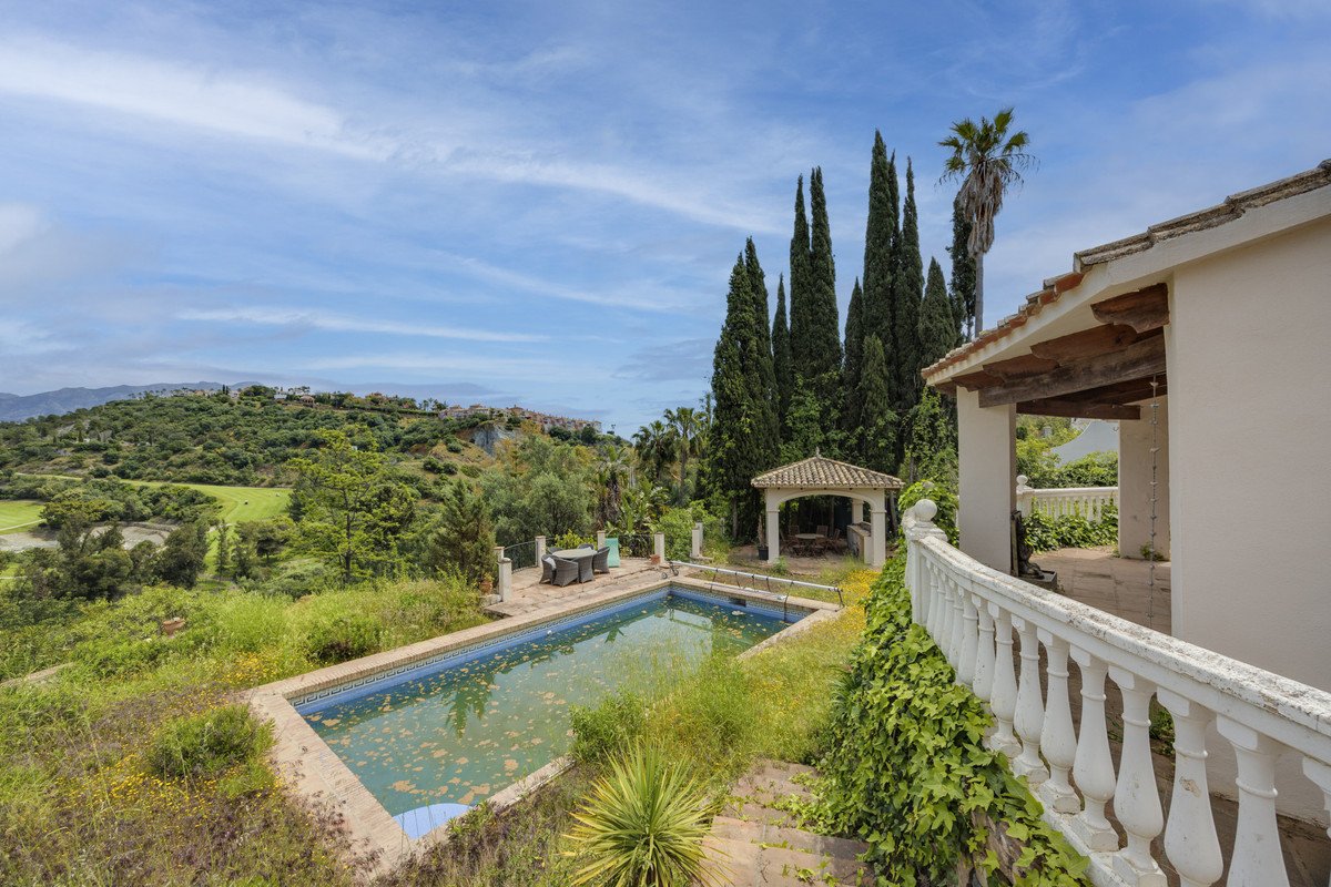 3 Bed Detached Villa in Benahavís