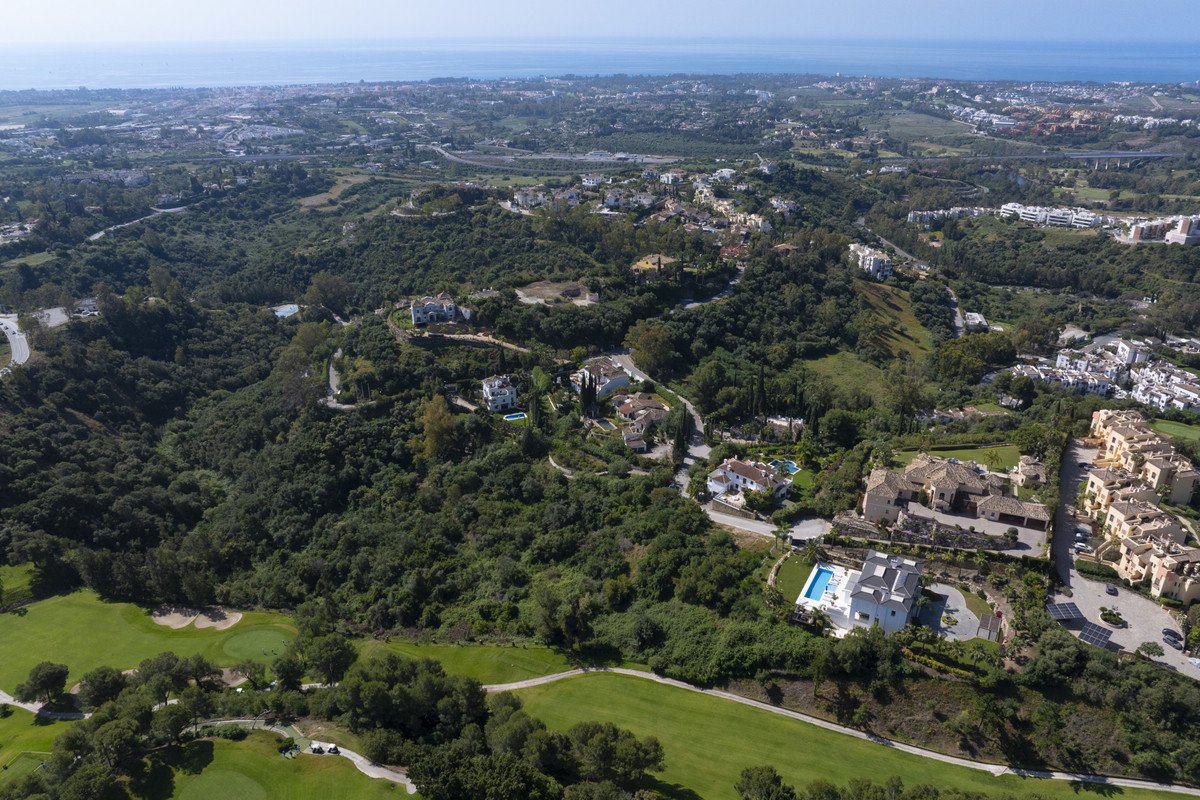 3 Bed Detached Villa in Benahavís