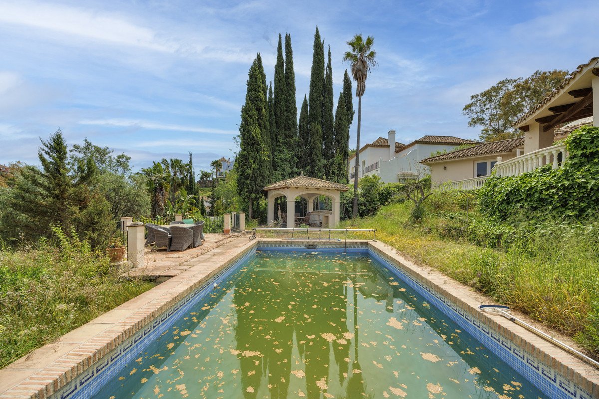 3 Bed Detached Villa in Benahavís