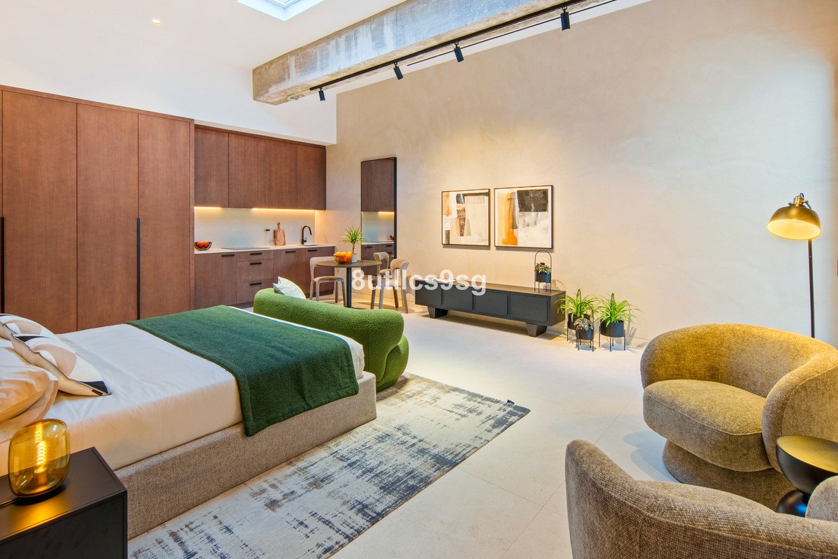 5 Bed Detached Villa in Nueva Andalucía