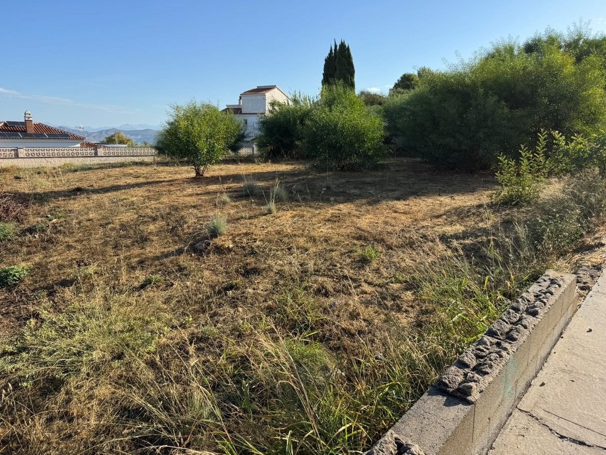 Residential Plot in Alhaurín el Grande