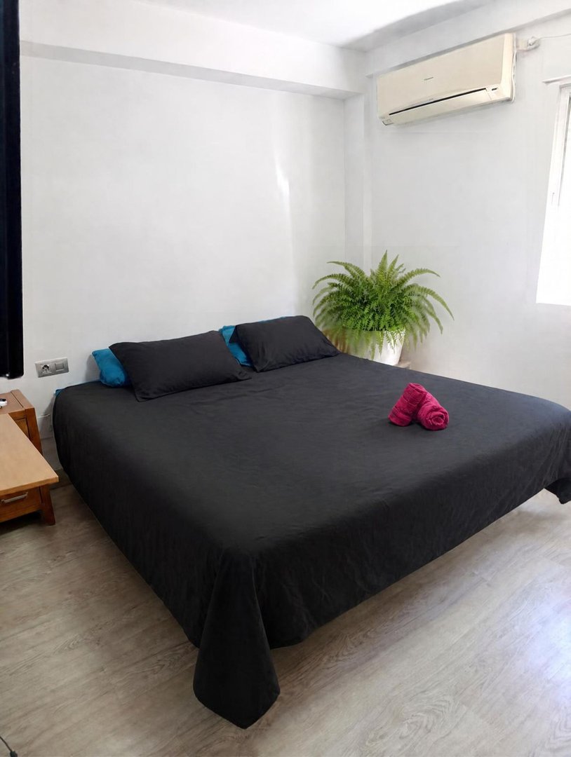 3 Bed Middle Floor Apartment in La Luz