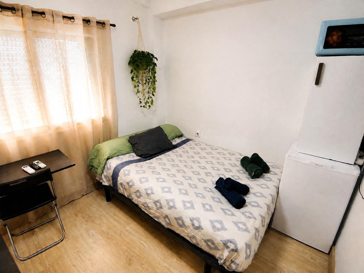 3 Bed Middle Floor Apartment in La Luz