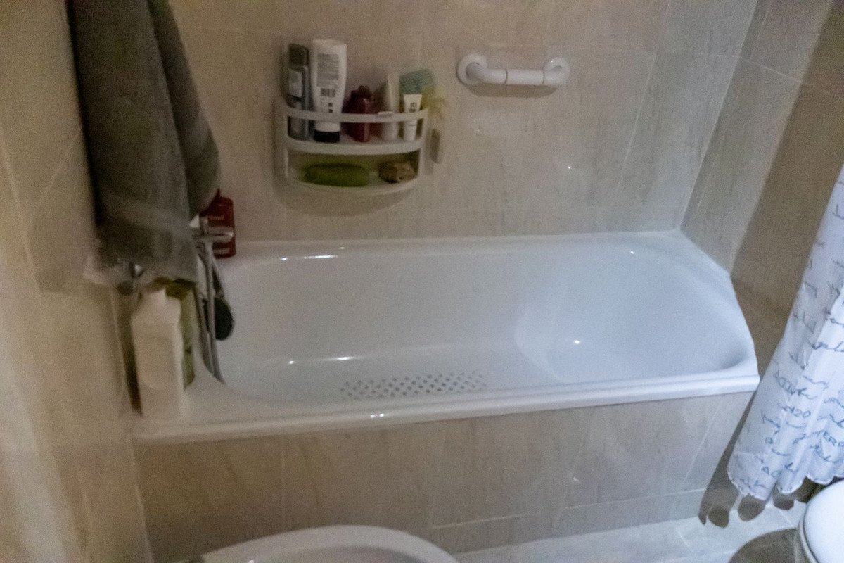 2 Bed Ground Floor Apartment in Benalmadena