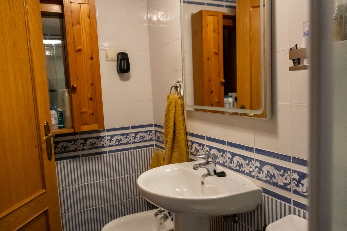 2 Bed Ground Floor Apartment in Benalmadena