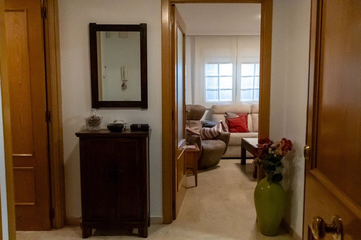 2 Bed Ground Floor Apartment in Benalmadena