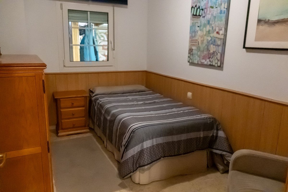 2 Bed Ground Floor Apartment in Benalmadena